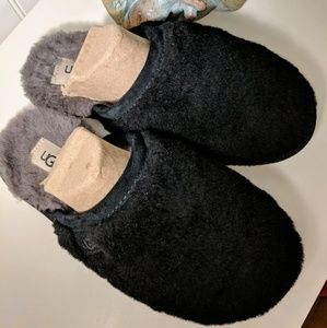 UGG Australia Fluffette Slippers